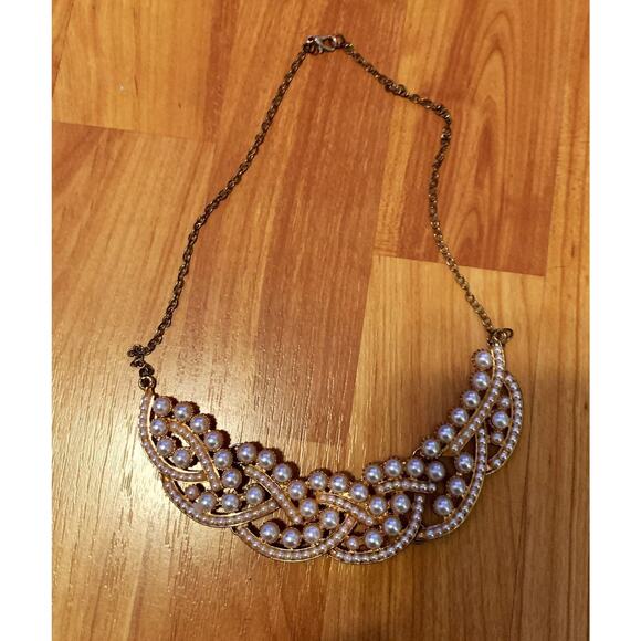 Pearl‎ Necklace - Picture 1 of 1